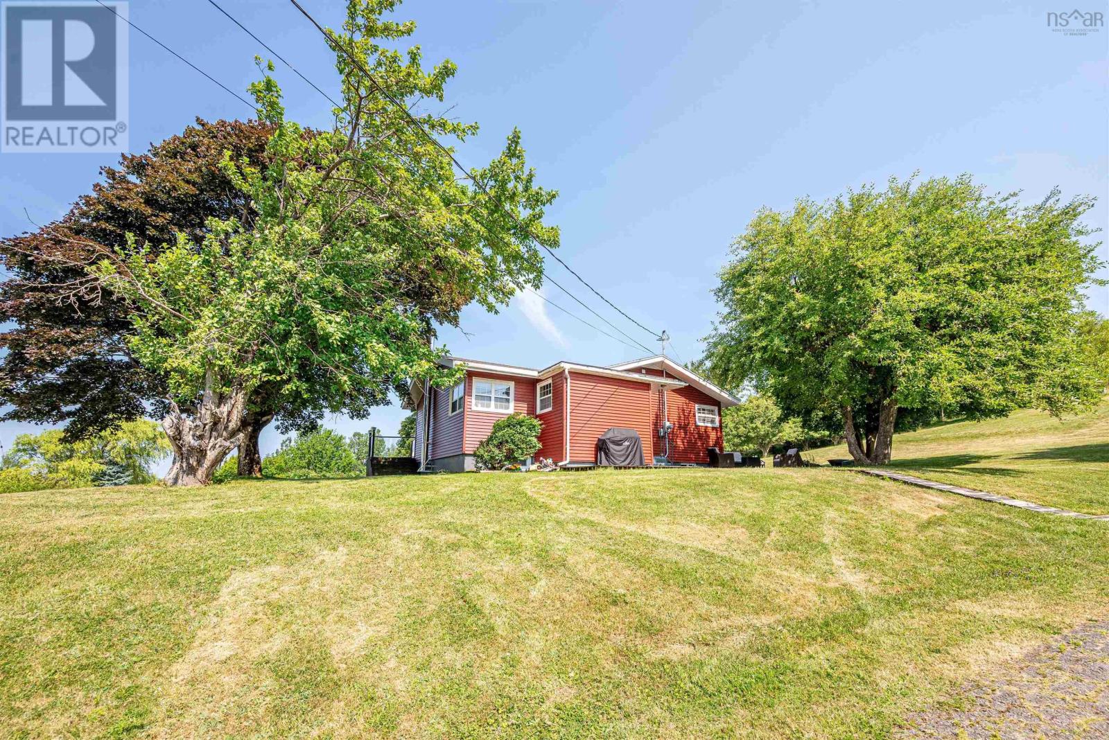 85 Chestnut Street, Trenton, Nova Scotia  B0X 1X0 - Photo 45 - 202520578