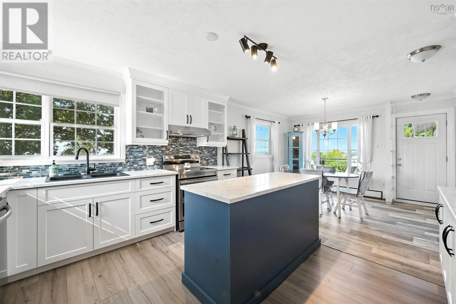 85 Chestnut Street, Trenton, Nova Scotia  B0X 1X0 - Photo 7 - 202520578