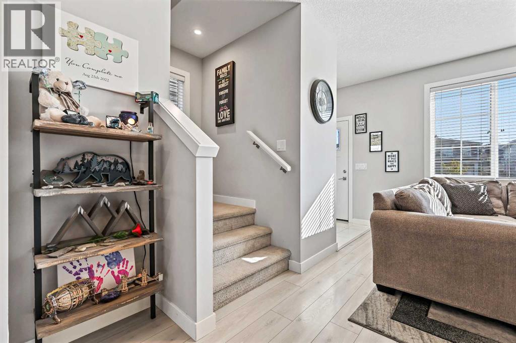 193 Creekside Drive Sw, Calgary, Alberta  T2X 4X7 - Photo 17 - A2258533