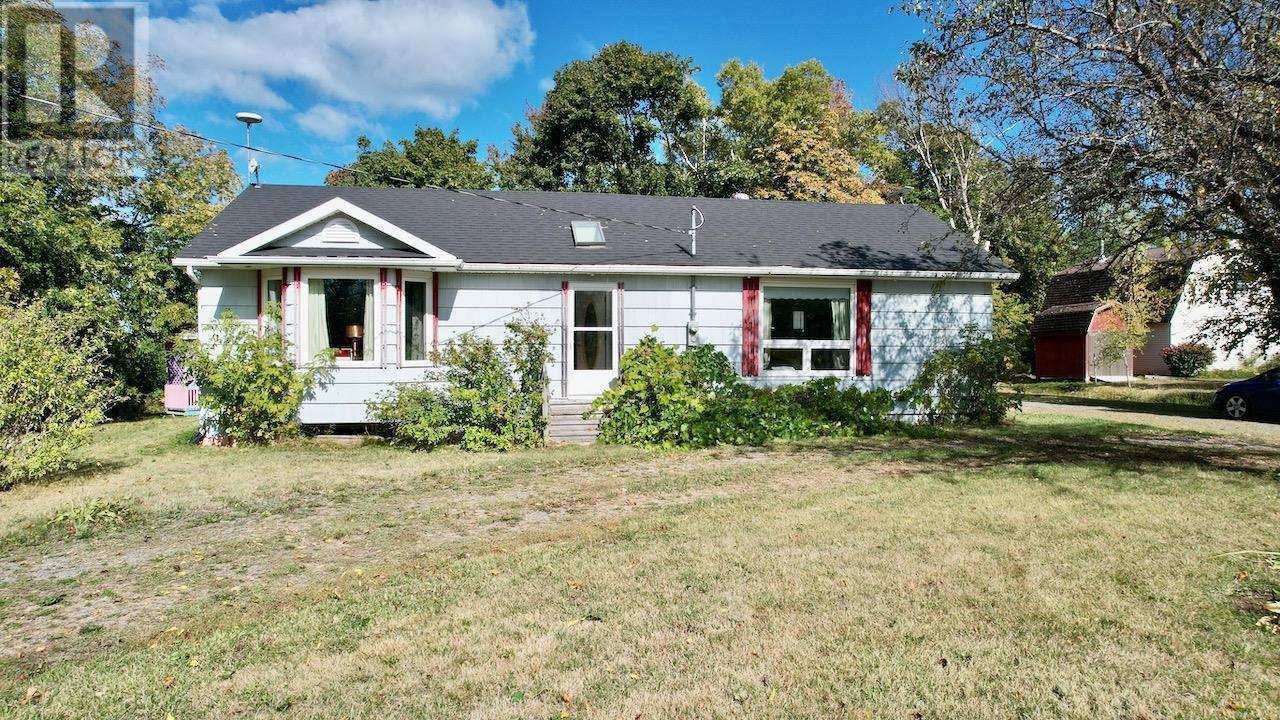 7307 Highway 366 Highway, Northport, Nova Scotia