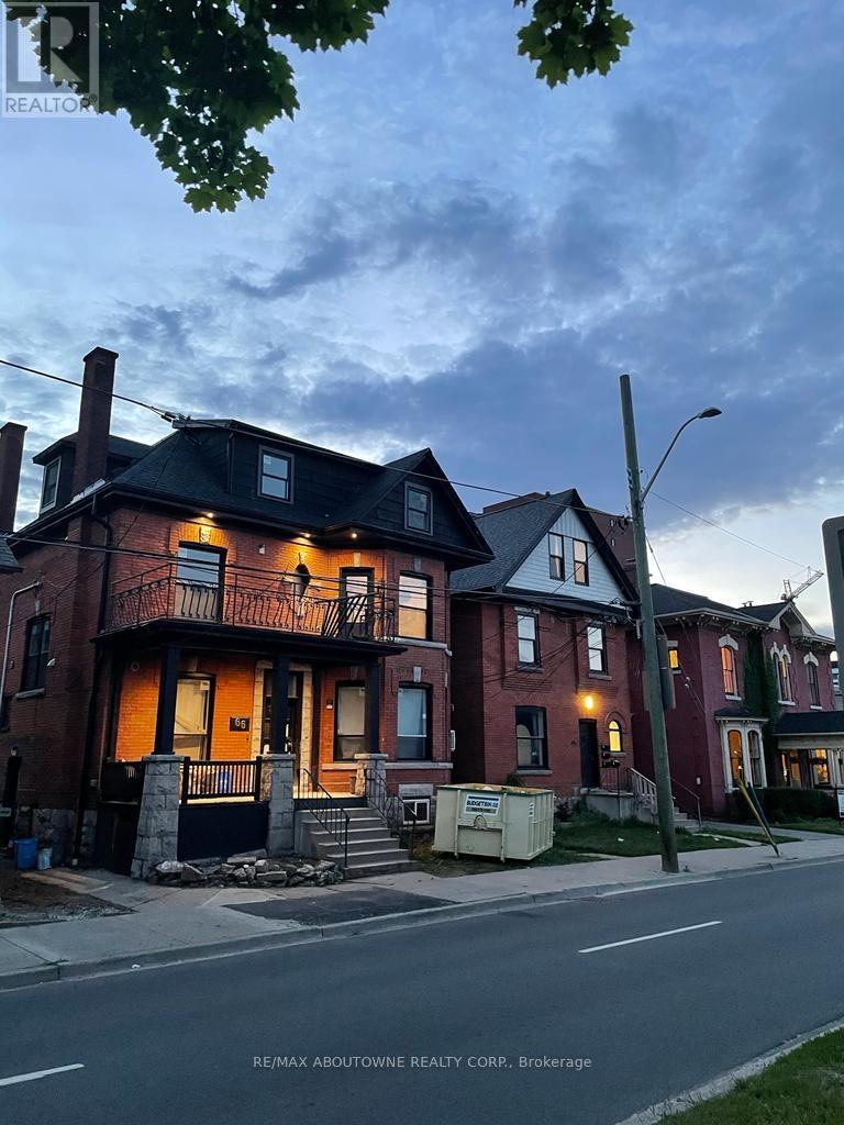 102 - 66 WELLINGTON STREET S, Hamilton, Ontario