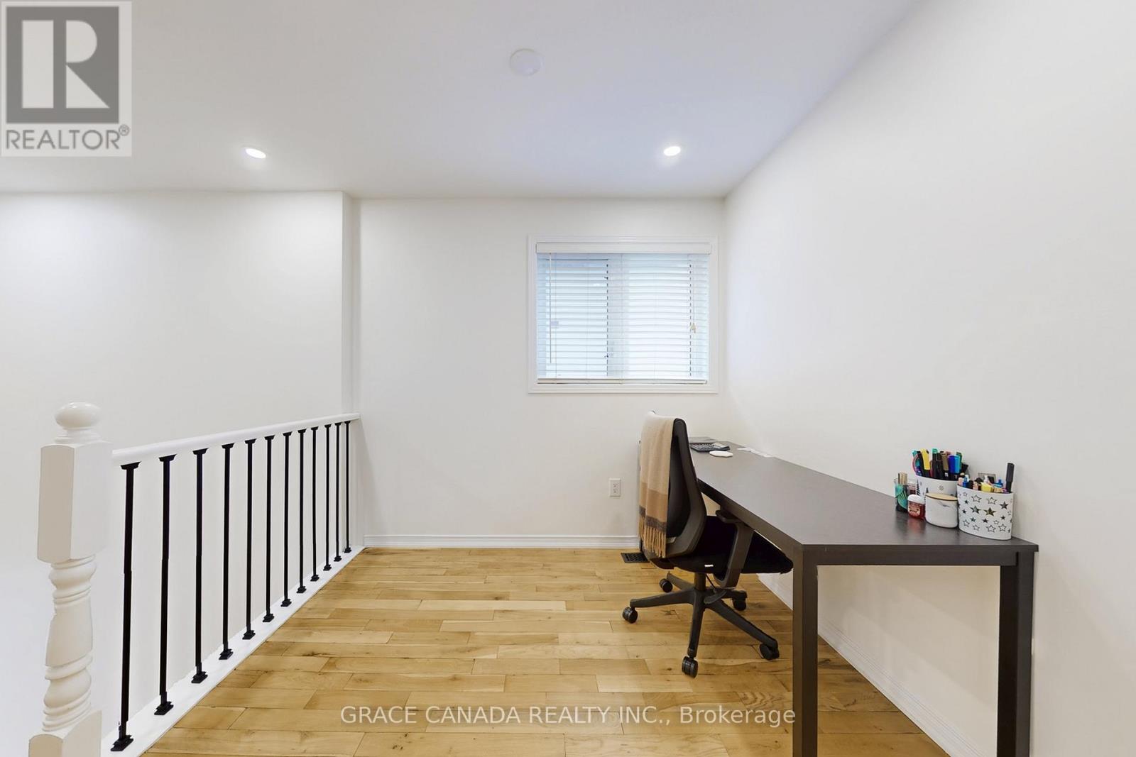 43 Bankfield Crescent, Hamilton, Ontario  L8J 0C1 - Photo 24 - X12483194