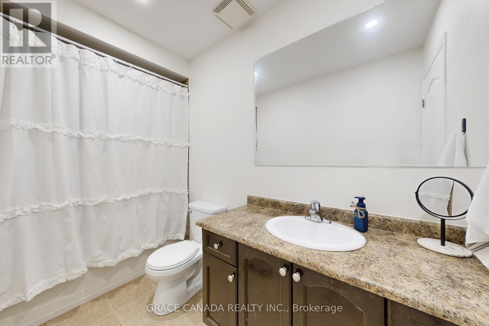 43 Bankfield Crescent, Hamilton, Ontario  L8J 0C1 - Photo 41 - X12483194
