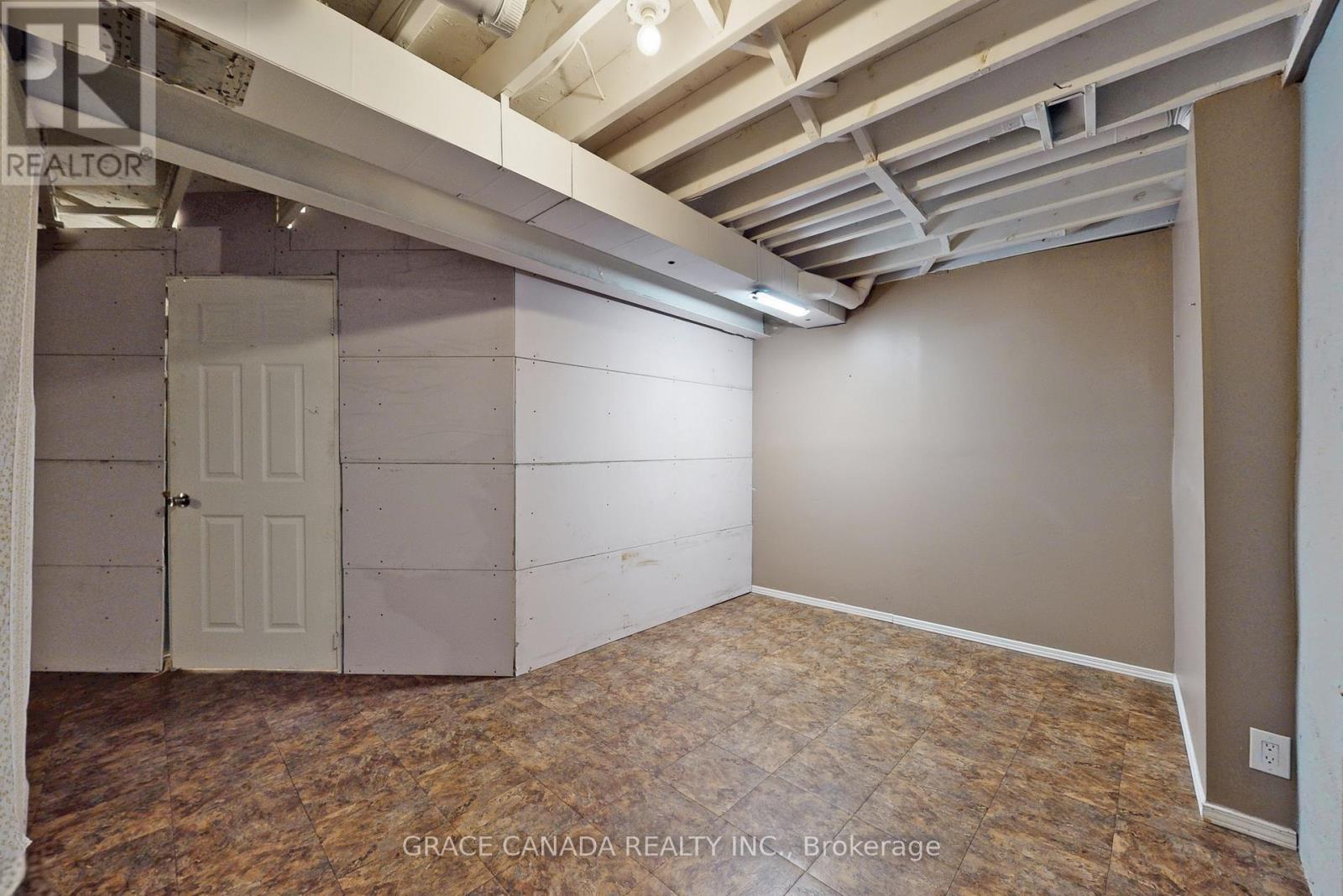 43 Bankfield Crescent, Hamilton, Ontario  L8J 0C1 - Photo 45 - X12483194