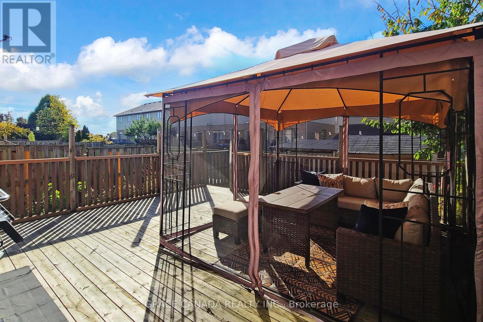 43 Bankfield Crescent, Hamilton, Ontario  L8J 0C1 - Photo 49 - X12483194