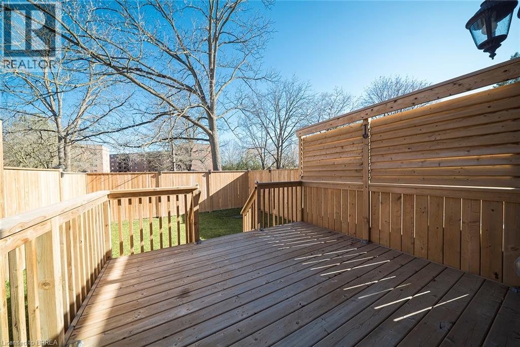 112 Mount Pleasant Street Unit# B, Brantford, Ontario  N3T 1T3 - Photo 30 - 40782337