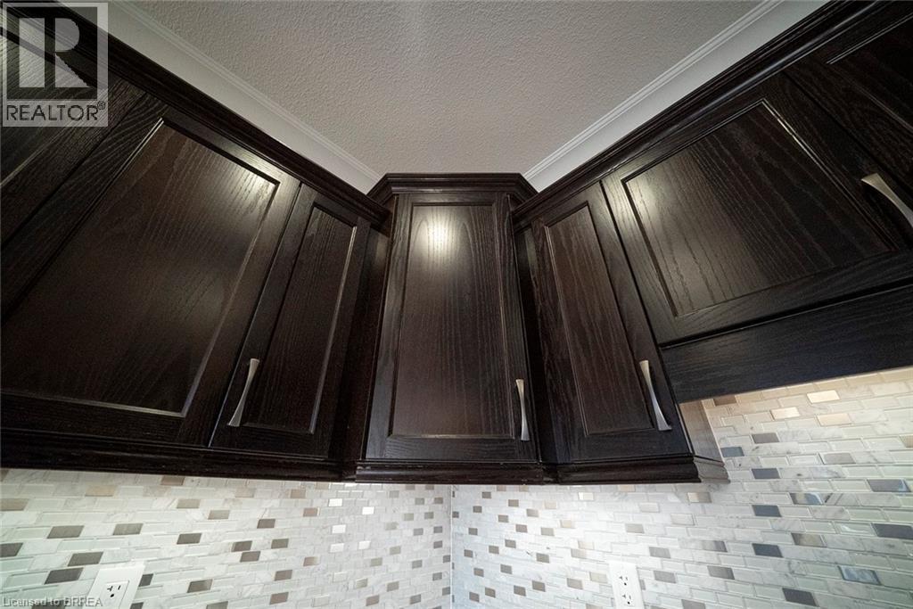 112 Mount Pleasant Street Unit# B, Brantford, Ontario  N3T 1T3 - Photo 9 - 40782337