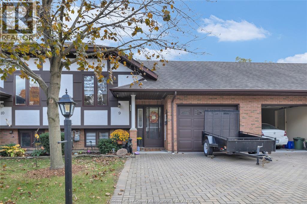 209 IRWIN Unit# 9, Essex, Ontario