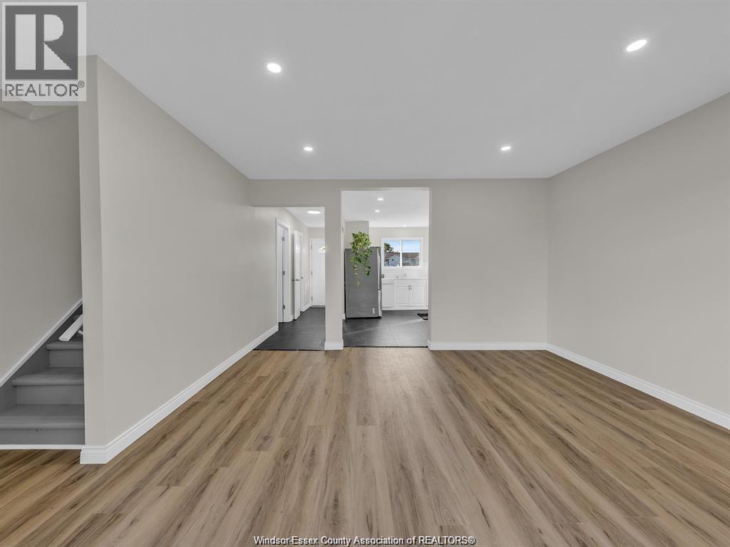 3073 Meadowbrook Lane Unit# 10, Windsor, Ontario  N8T 3C5 - Photo 12 - 25027207