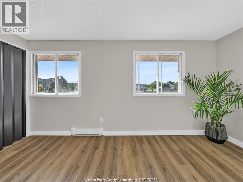 3073 Meadowbrook Lane Unit# 10, Windsor, Ontario  N8T 3C5 - Photo 13 - 25027207