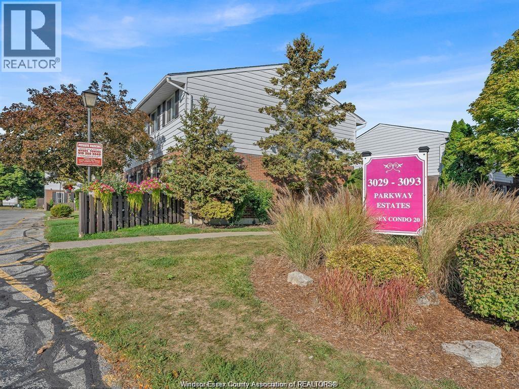 3073 Meadowbrook Lane Unit# 10, Windsor, Ontario  N8T 3C5 - Photo 35 - 25027207
