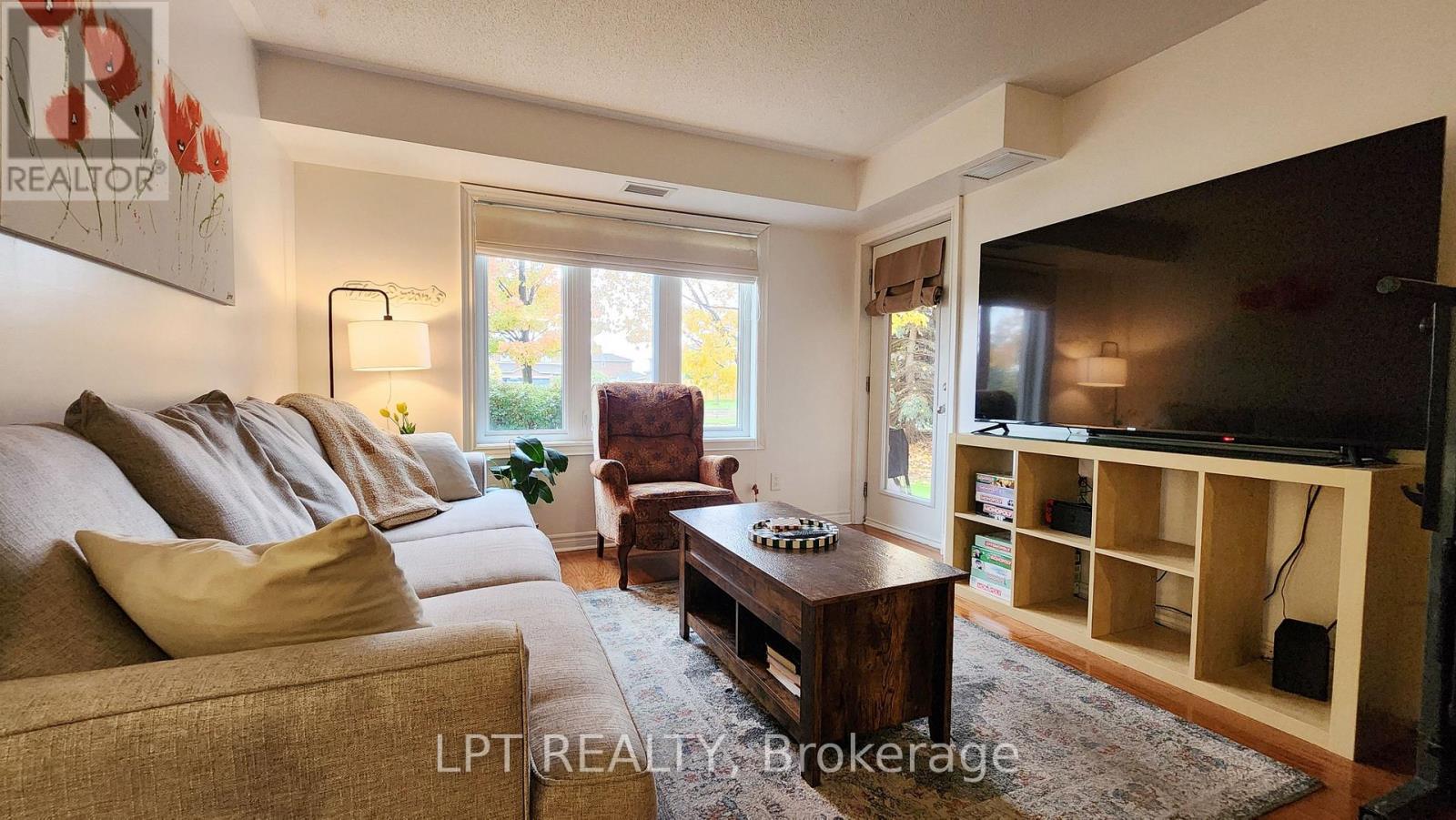 110 - 500 Mapleview Drive W, Barrie, Ontario  L4N 6C3 - Photo 5 - S12482965