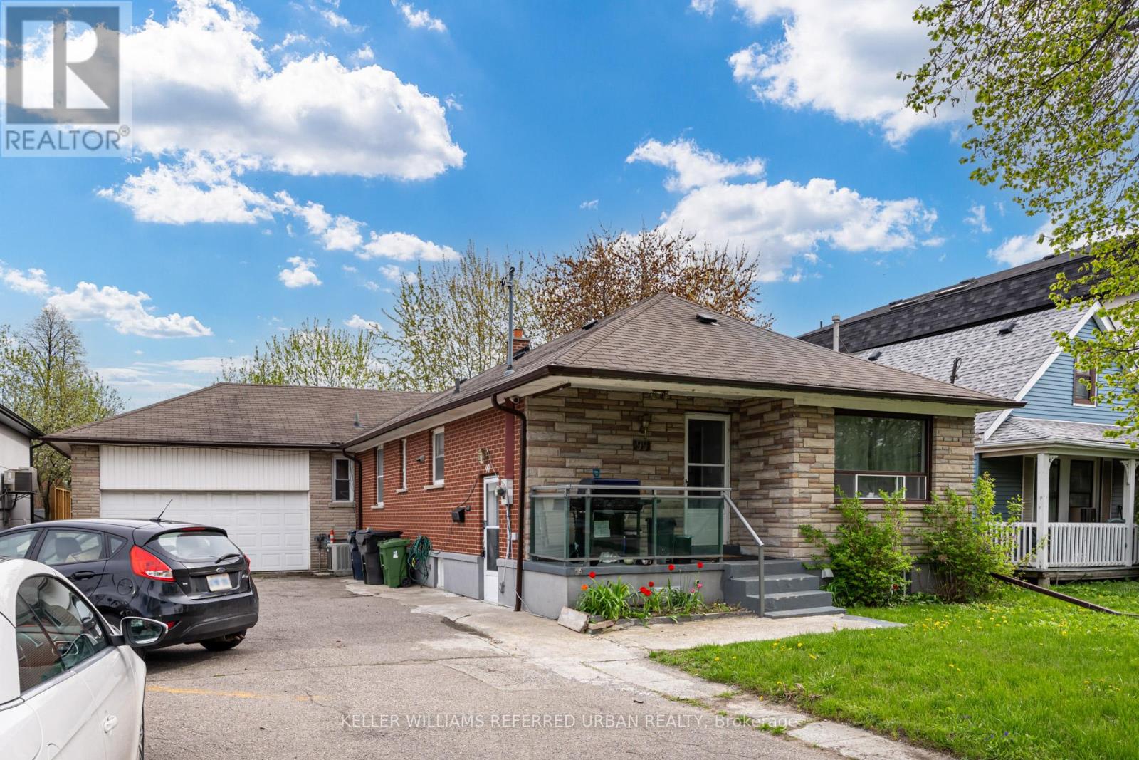 Main - 99 Hay Avenue, Toronto, Ontario  M8Z 1G3 - Photo 22 - W12465757