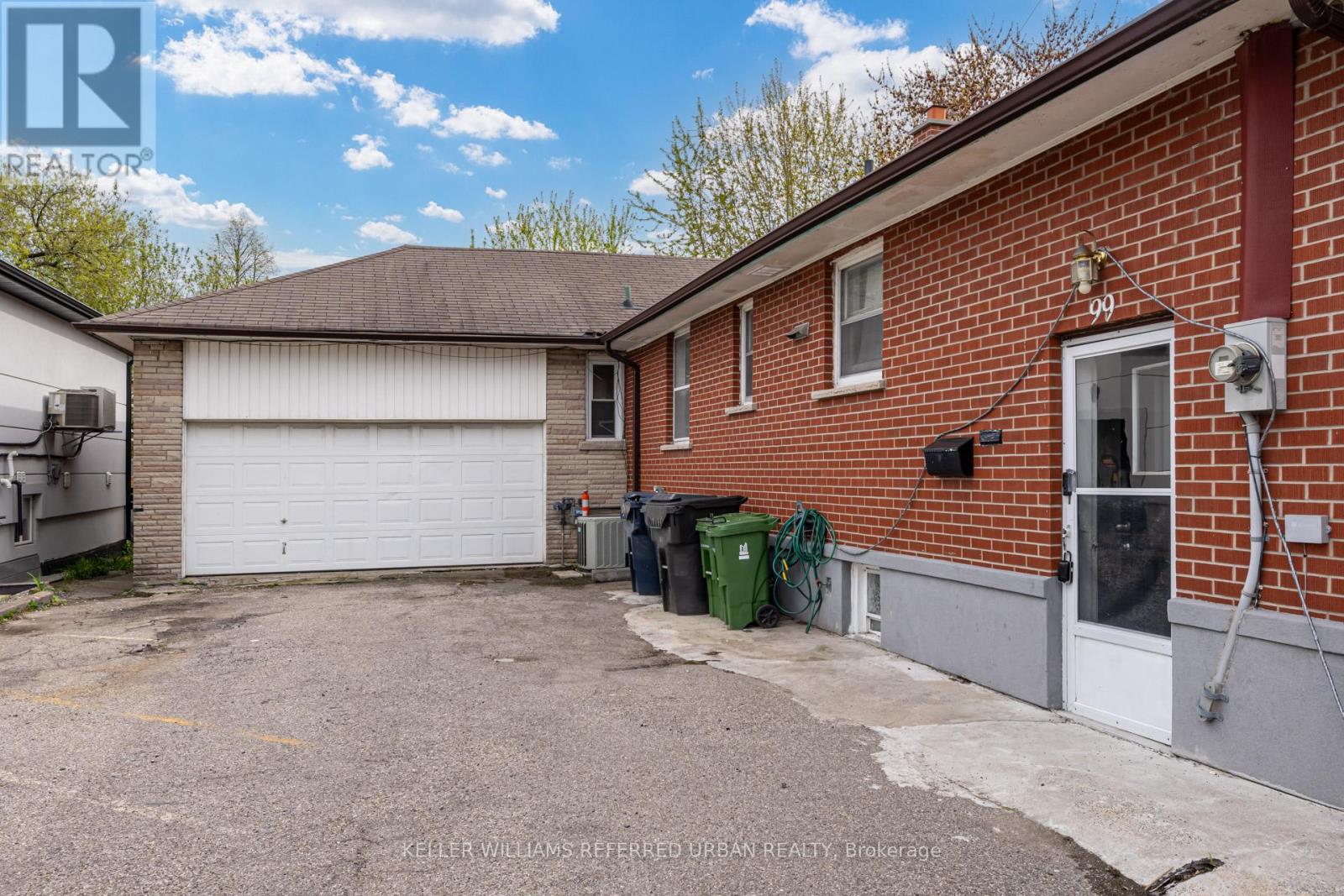 Main - 99 Hay Avenue, Toronto, Ontario  M8Z 1G3 - Photo 23 - W12465757