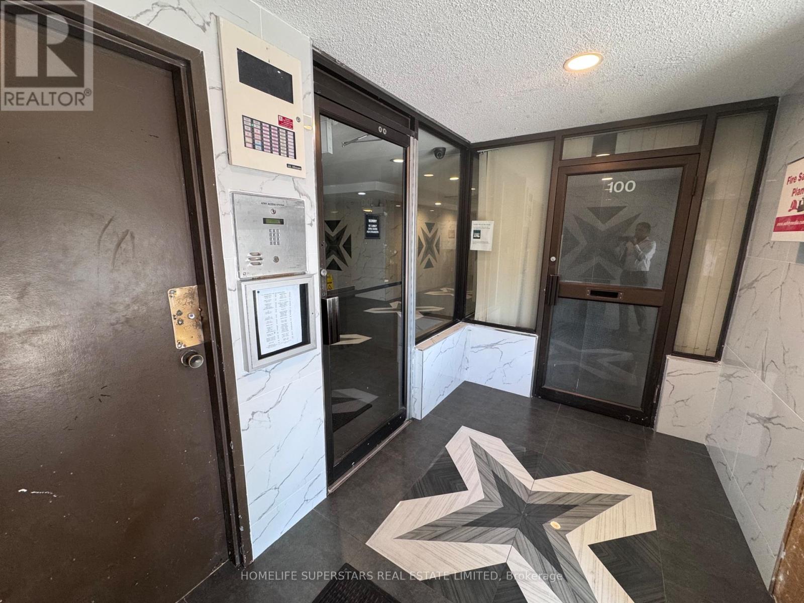 202 - 1445 Wilson Avenue, Toronto, Ontario  M3M 1J5 - Photo 10 - W12482818