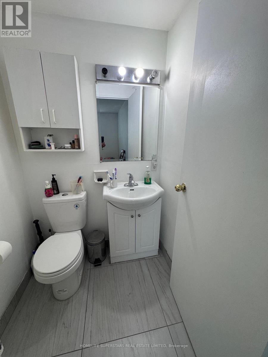 202 - 1445 Wilson Avenue, Toronto, Ontario  M3M 1J5 - Photo 7 - W12482818