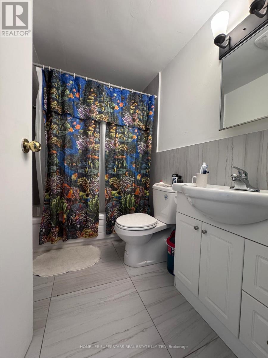 202 - 1445 Wilson Avenue, Toronto, Ontario  M3M 1J5 - Photo 5 - W12482818