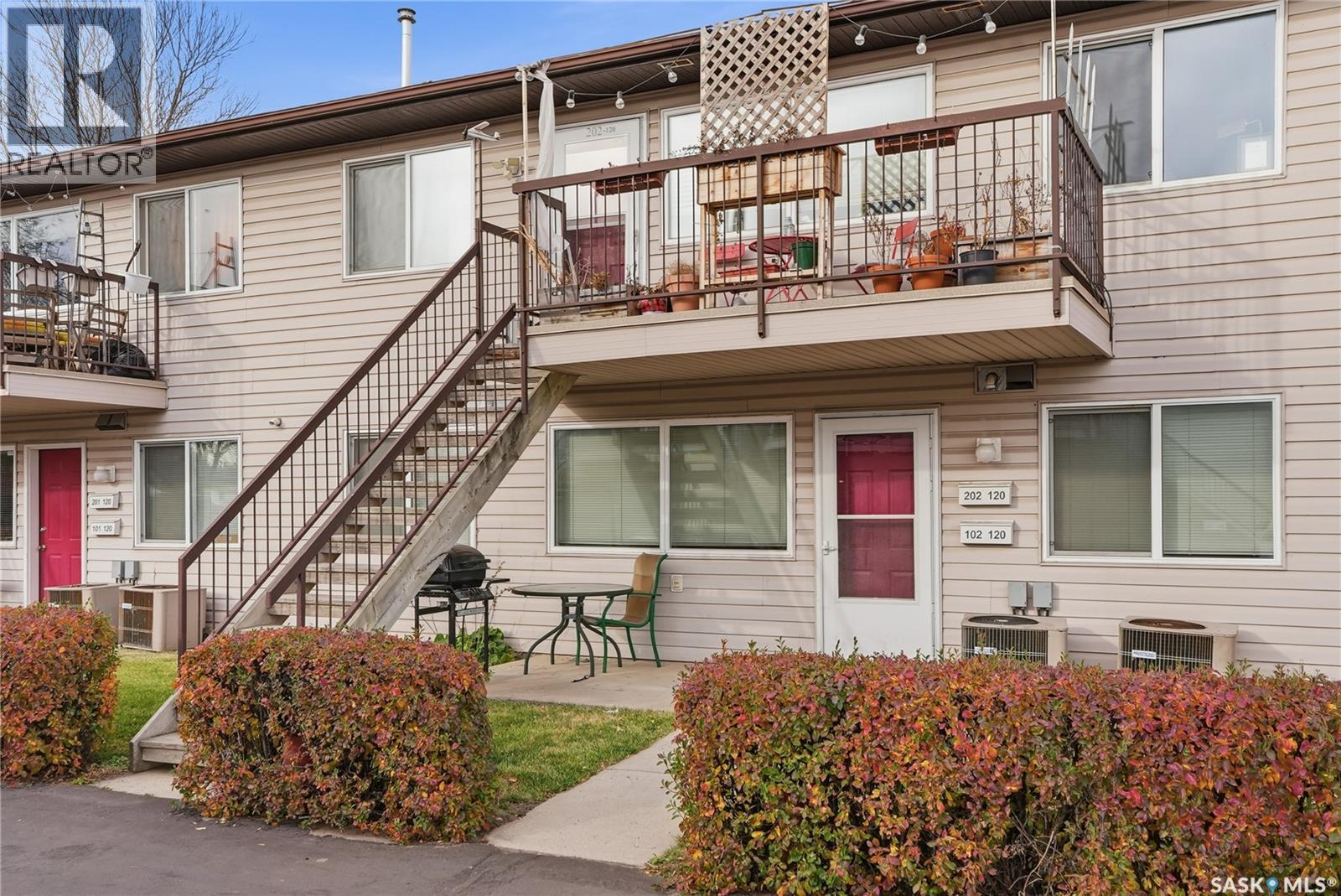 102 120 C Avenue N, Saskatoon, Saskatchewan  S7L 7M3 - Photo 2 - SK021773