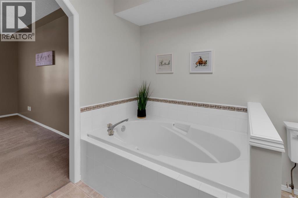 26 Springbank Rise Sw, Calgary, Alberta  T3H 4J6 - Photo 22 - A2266992