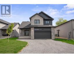 75 CHATEAUGUAY STREET, Russell, Ontario