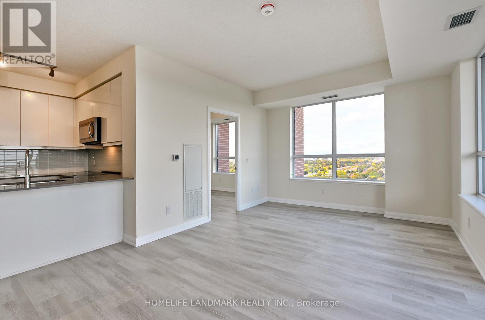 2129 - 3270 Sheppard Avenue E, Toronto, Ontario  M1T 3K3 - Photo 10 - E12481709