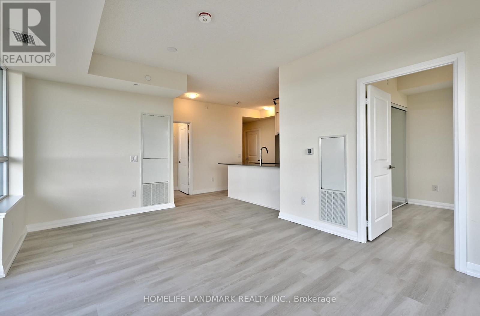 2129 - 3270 Sheppard Avenue E, Toronto, Ontario  M1T 3K3 - Photo 11 - E12481709