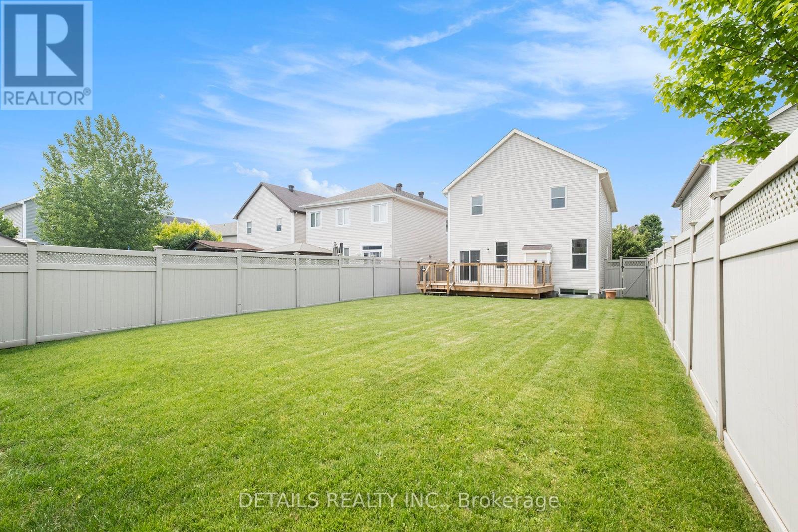 809 Pinnacle Street, Ottawa, Ontario  K4A 0L6 - Photo 24 - X12444651