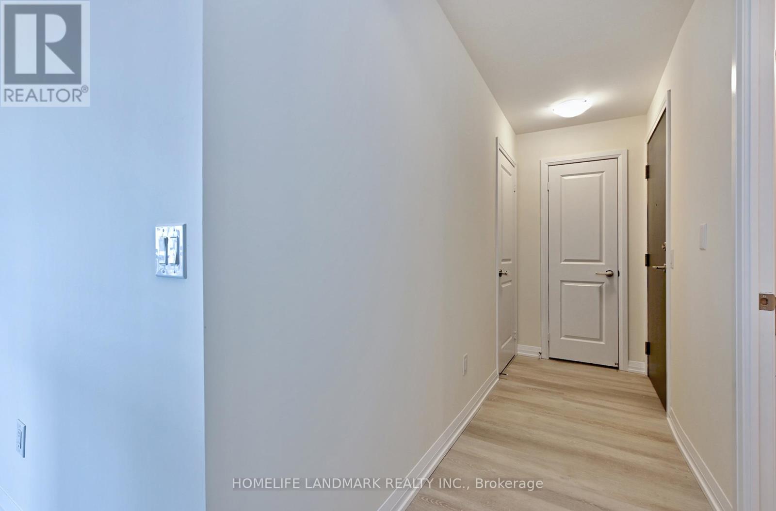 2129 - 3270 Sheppard Avenue E, Toronto, Ontario  M1T 3K3 - Photo 4 - E12481709