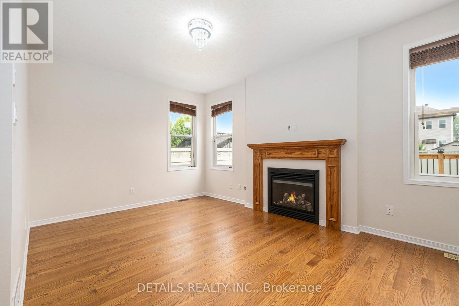 809 Pinnacle Street, Ottawa, Ontario  K4A 0L6 - Photo 8 - X12444651