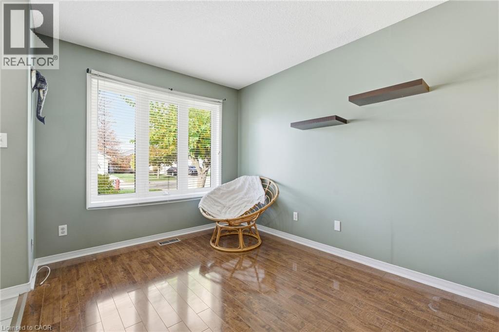 240 Oakcrest Avenue, Welland, Ontario  L3C 7K3 - Photo 9 - 40782221