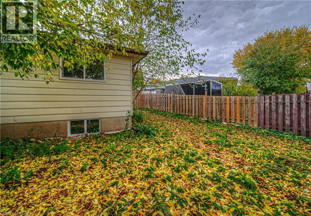66 Harvest Court, Kitchener, Ontario  N2P 1T3 - Photo 32 - 40781286