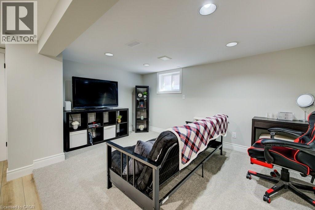 30 Elmwood Avenue, Cambridge, Ontario  N1R 4Y1 - Photo 20 - 40779558