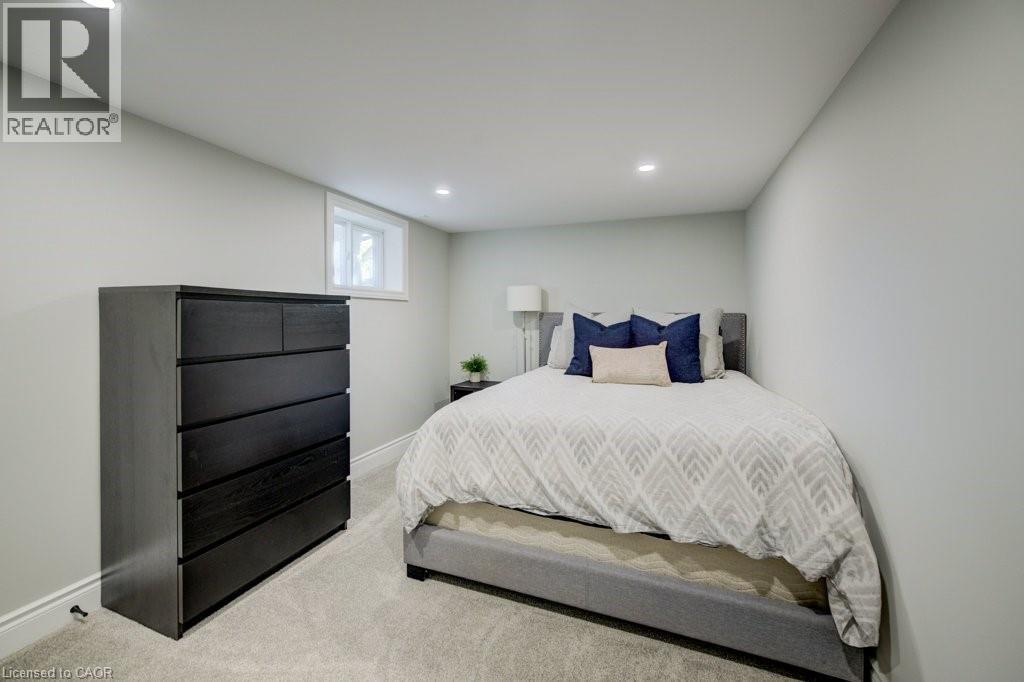 30 Elmwood Avenue, Cambridge, Ontario  N1R 4Y1 - Photo 22 - 40779558