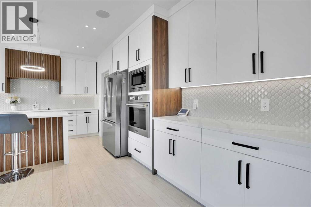 179 Kinniburgh Loop, Chestermere, Alberta  T1X 2S6 - Photo 9 - A2261678