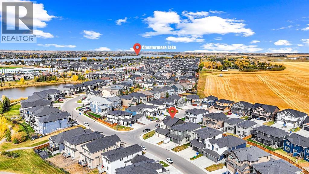 179 Kinniburgh Loop, Chestermere, Alberta  T1X 2S6 - Photo 4 - A2261678