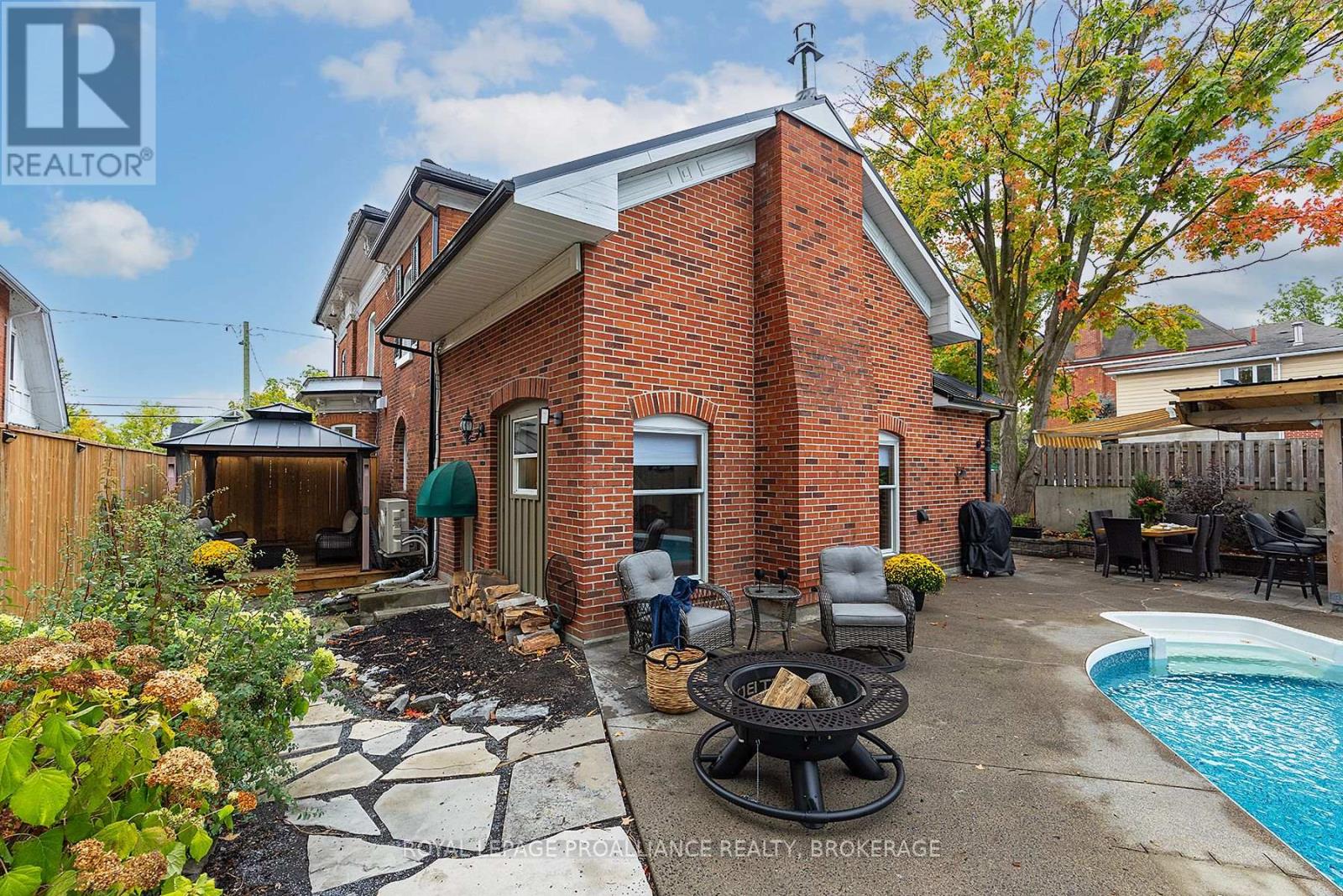 111 Dundas Street W, Greater Napanee, Ontario  K7R 1Z9 - Photo 34 - X12483403
