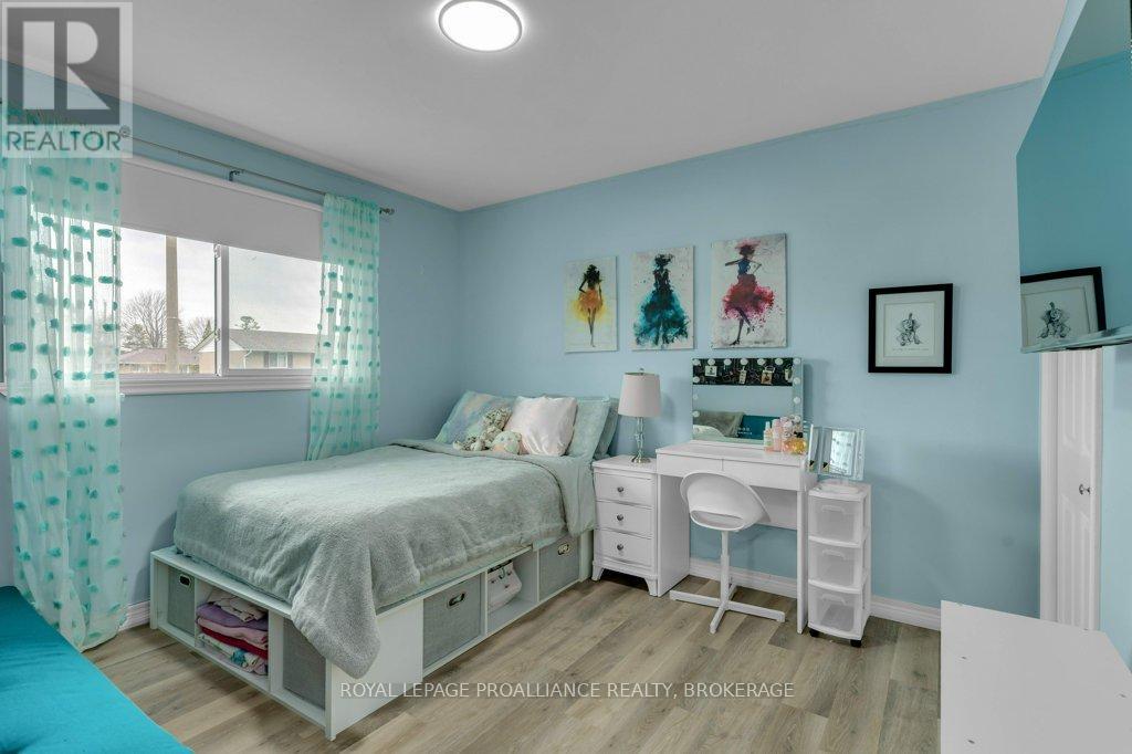 50 Princeton Place, Loyalist (Amherstview), Ontario  K7N 1E6 - Photo 22 - X12483423