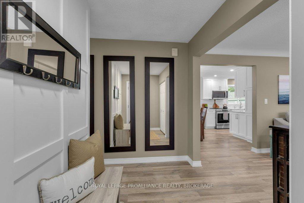 50 Princeton Place, Loyalist (Amherstview), Ontario  K7N 1E6 - Photo 4 - X12483423