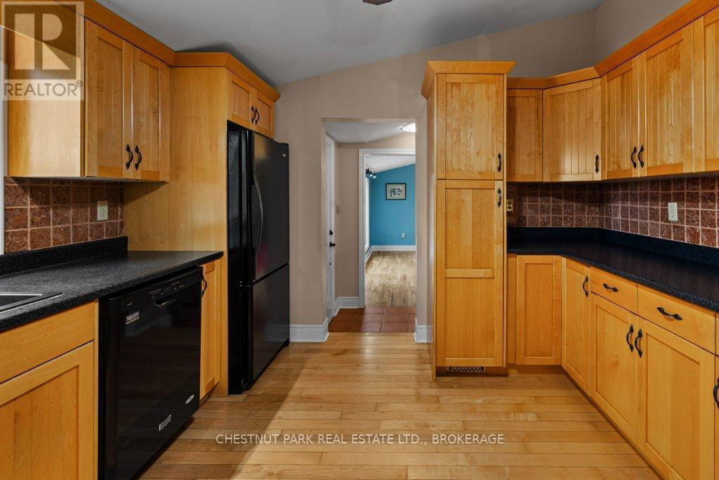 1190 Alamo Lane, Frontenac (Frontenac South), Ontario  K0H 2W0 - Photo 11 - X12483475