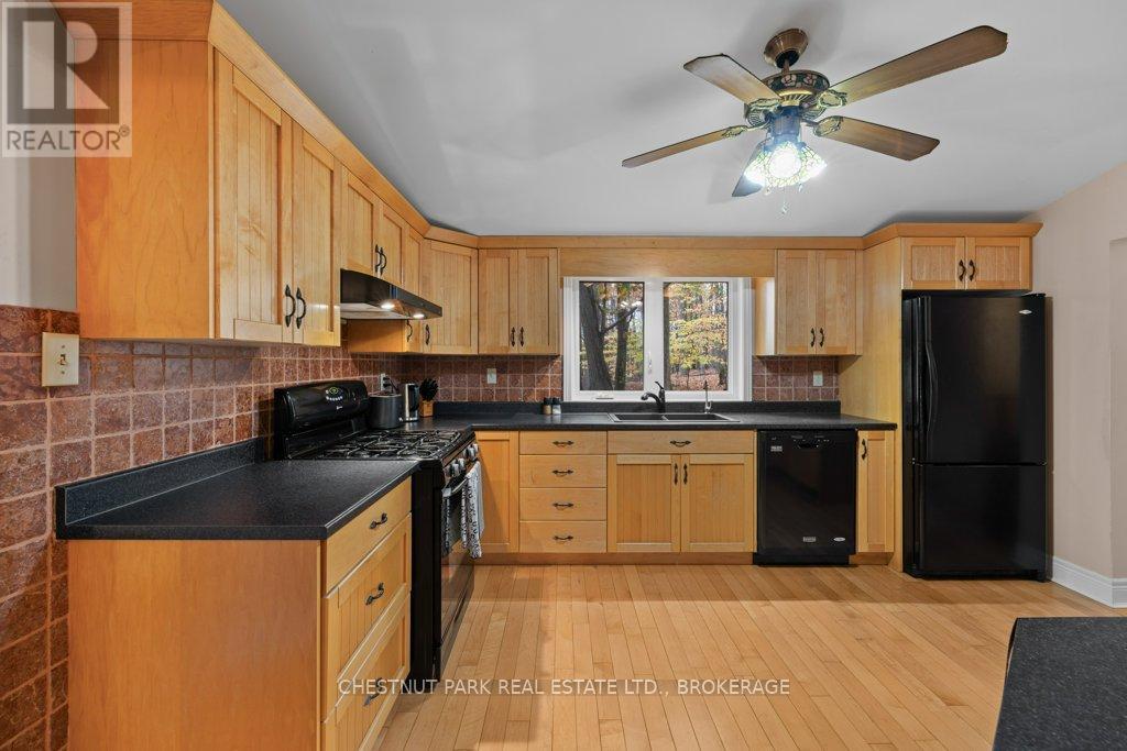 1190 Alamo Lane, Frontenac (Frontenac South), Ontario  K0H 2W0 - Photo 9 - X12483475