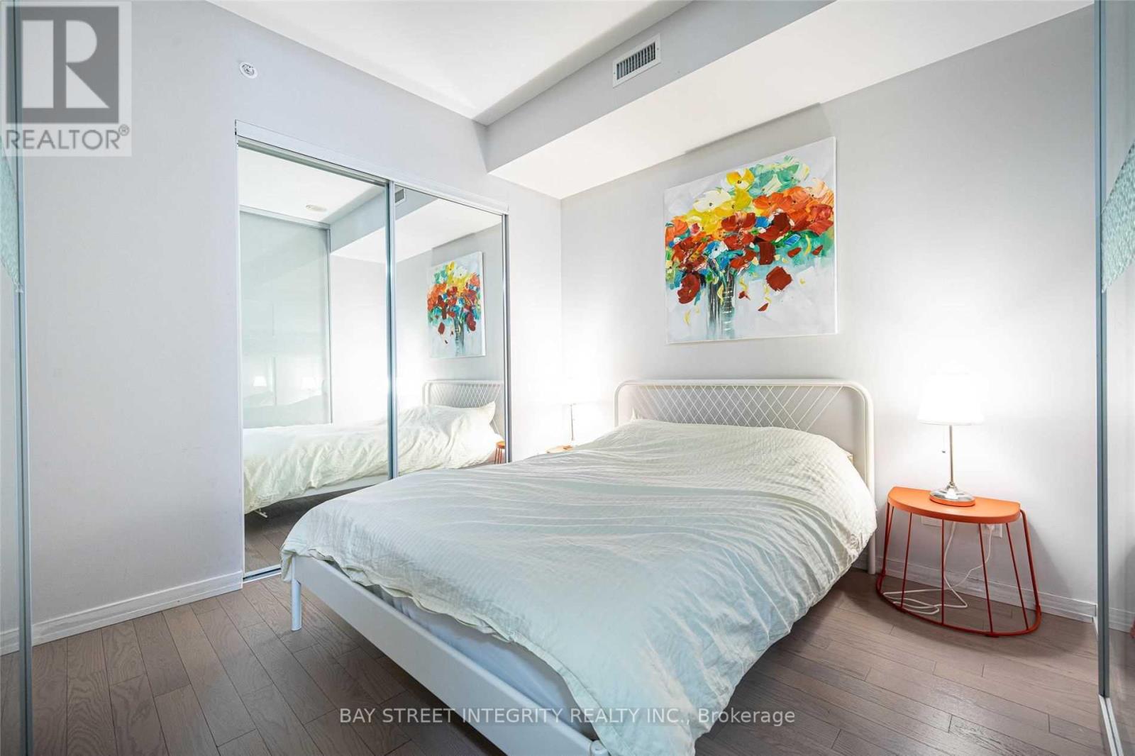 3705 - 101 Peter Street, Toronto (Waterfront Communities), Ontario  M5V 2G9 - Photo 10 - C12483244