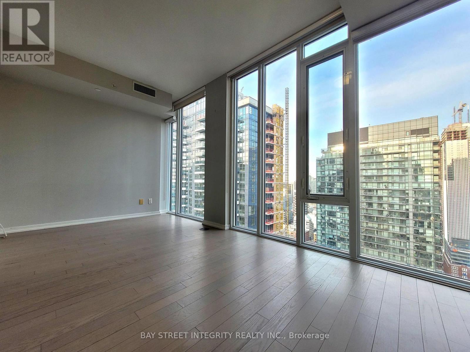 3705 - 101 Peter Street, Toronto (Waterfront Communities), Ontario  M5V 2G9 - Photo 6 - C12483244