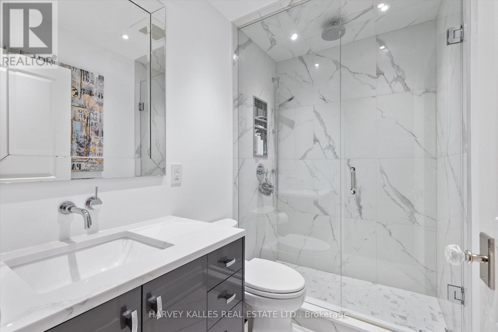 1205 - 1121 Bay Street, Toronto (Bay Street Corridor), Ontario  M5S 2B3 - Photo 18 - C12483266