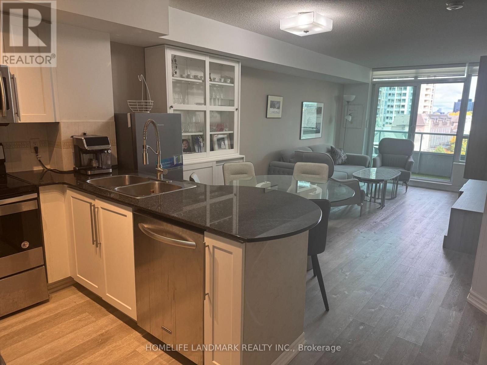 # 405 - 17 Barberry Place, Toronto, Ontario  M2K 3E2 - Photo 10 - C12483271