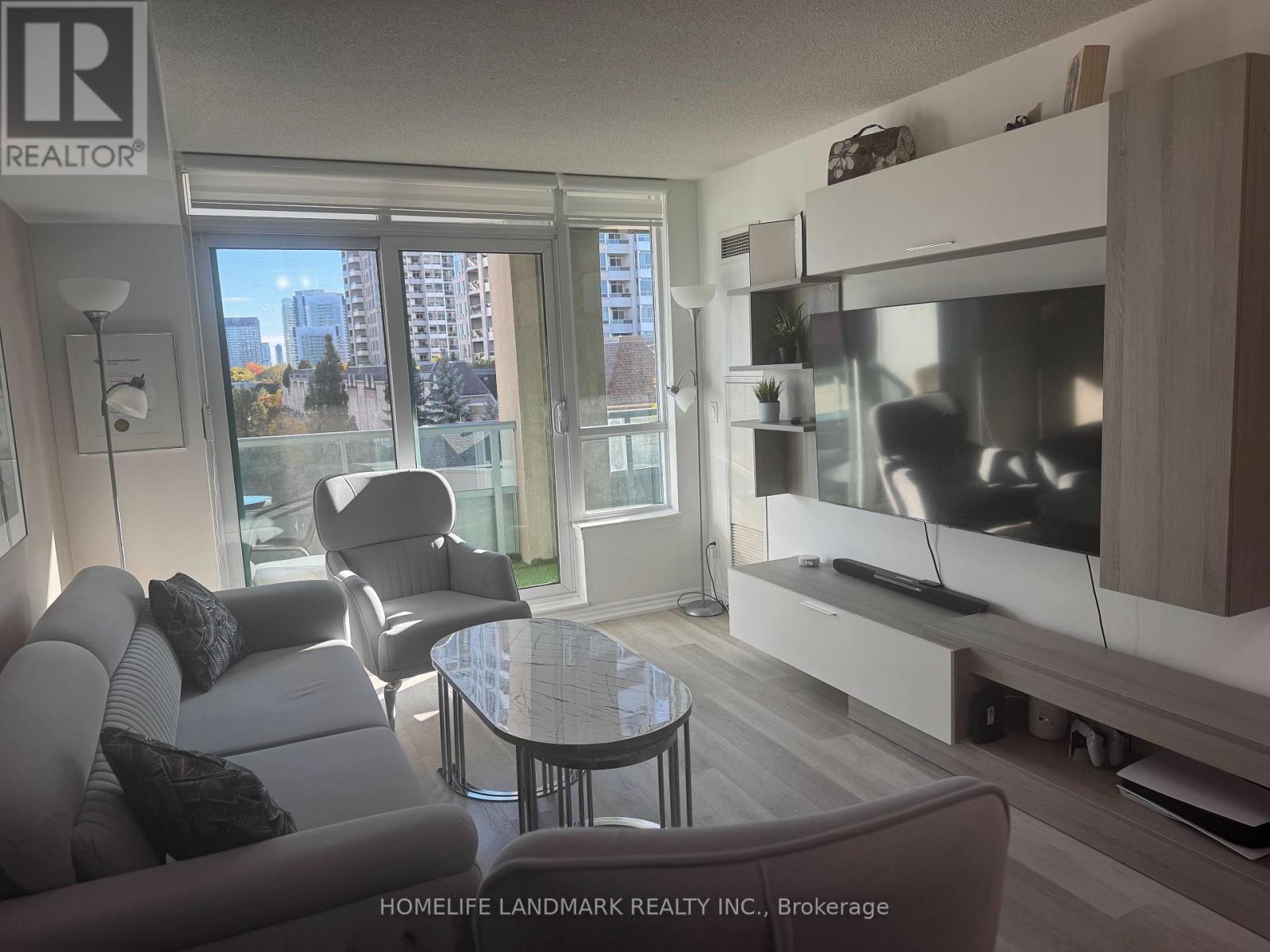 # 405 - 17 Barberry Place, Toronto, Ontario  M2K 3E2 - Photo 9 - C12483271