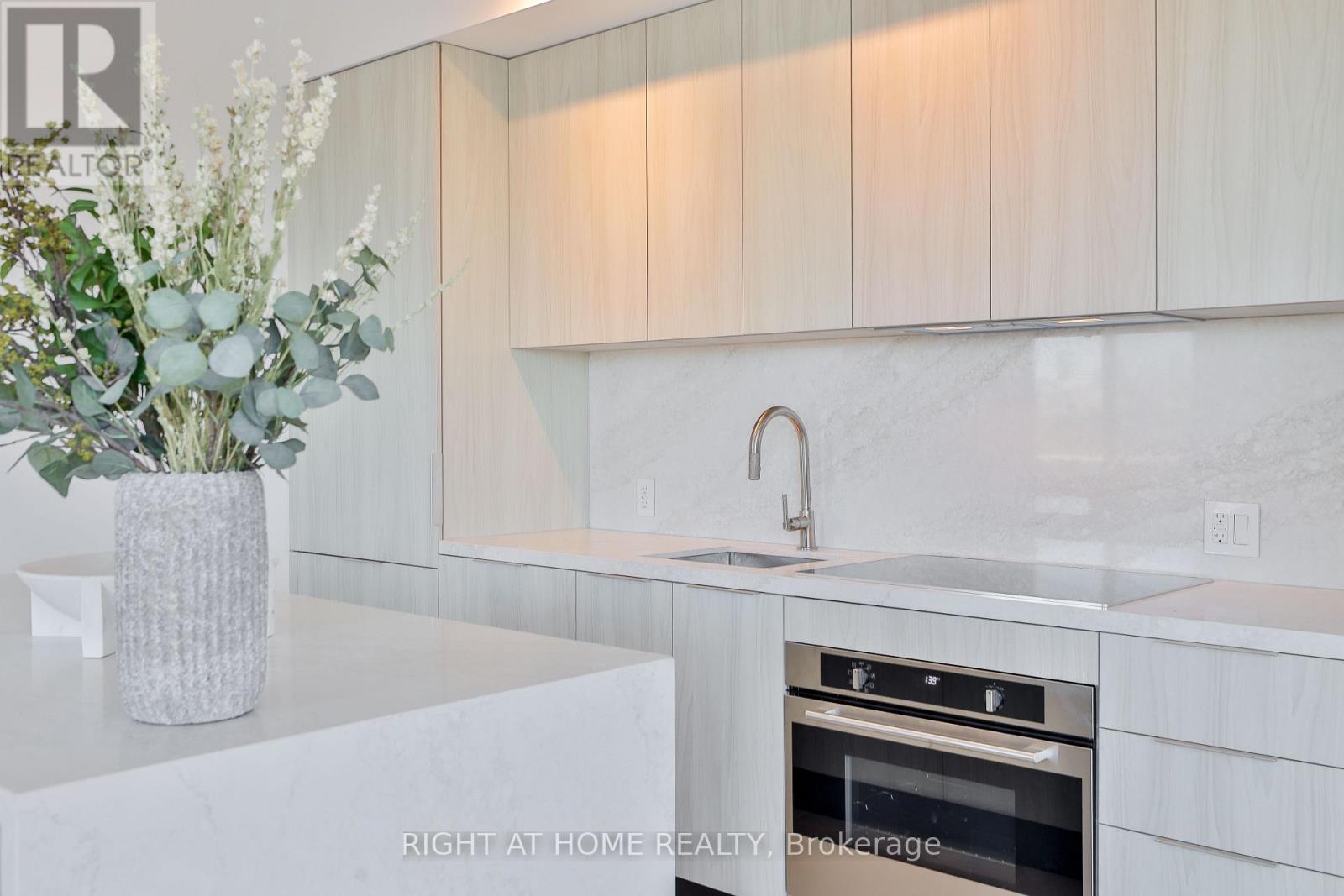 906 - 200 Sudbury Street, Toronto (Little Portugal), Ontario  M6J 0H1 - Photo 6 - C12483284