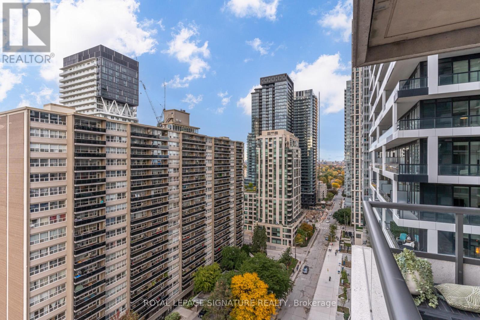 1303 - 25 Broadway Avenue, Toronto, Ontario  M4P 1T7 - Photo 42 - C12483297