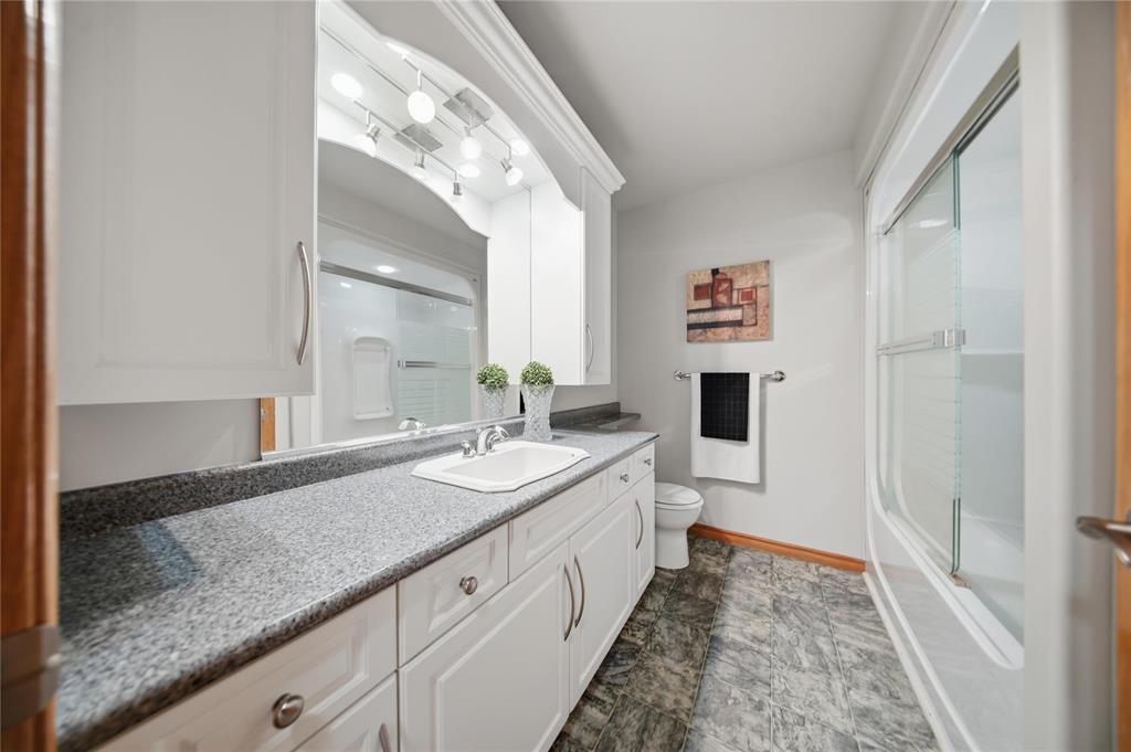 14 Jack Kolt Place, Winnipeg, Manitoba  R2P 2M3 - Photo 33 - 202527364