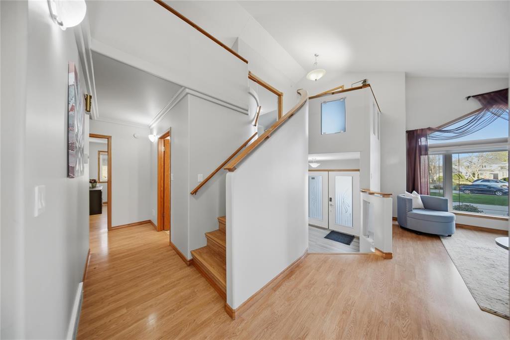 14 Jack Kolt Place, Winnipeg, Manitoba  R2P 2M3 - Photo 5 - 202527364