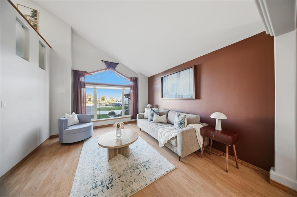 14 Jack Kolt Place, Winnipeg, Manitoba  R2P 2M3 - Photo 7 - 202527364